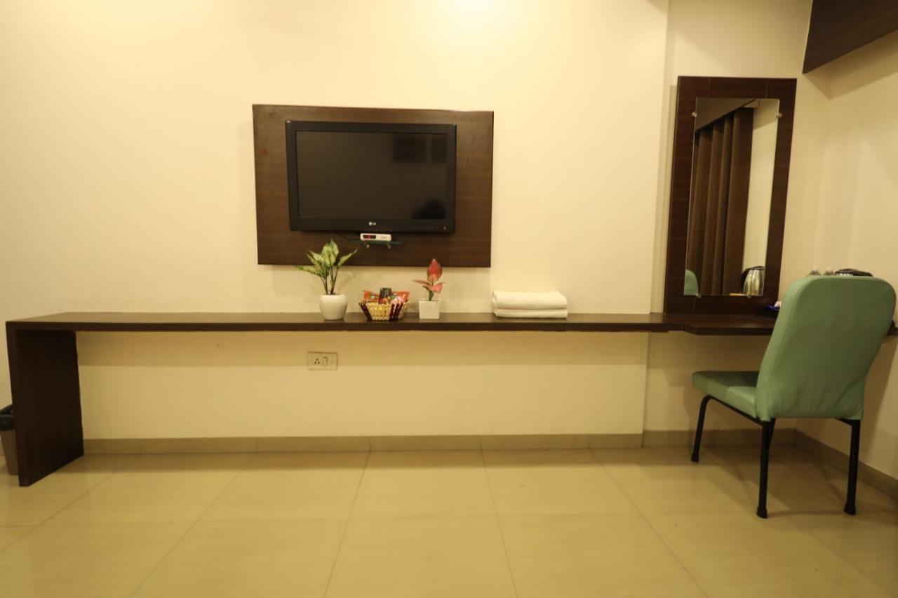 Saish Hotel 舍地 外观 照片